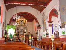 Interior of the parish church in the Cuxtitali sector of the city of San Cristóbal de Las Casas in the Mexican state of Chiapas.